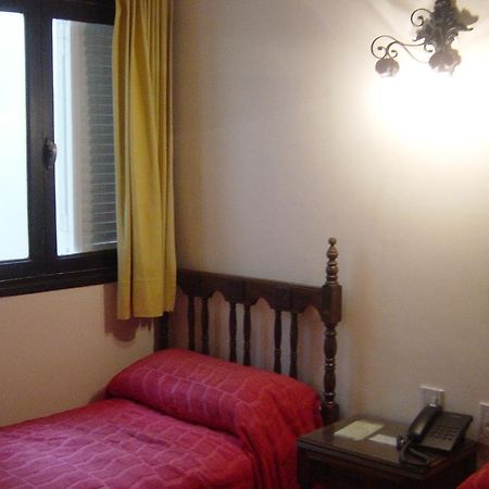 סנטה פה Emperatriz Hotel Familiar מראה חיצוני תמונה